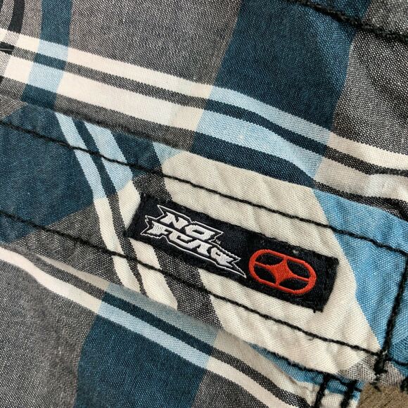 No Fear Mens Button Down Shirt Medium Casual Pockets Short Sleeve Cotton Flannel - Picture 6 of 11